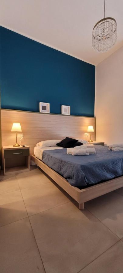 Ruma Guesthouse Наполи Екстериор снимка