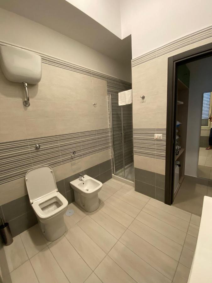 Ruma Guesthouse Наполи Екстериор снимка